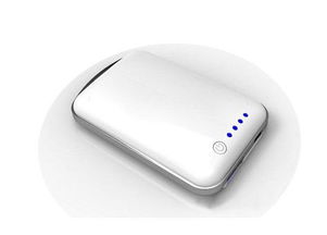 HT004移動電源 廠家批發(fā)價格、產(chǎn)品圖片與通用型充電寶解析